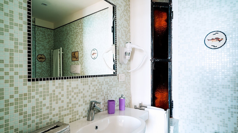 donna giulia luxury house