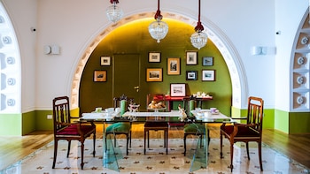 donna giulia luxury house