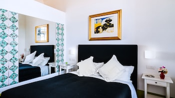 donna giulia luxury house