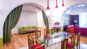 donna giulia luxury house