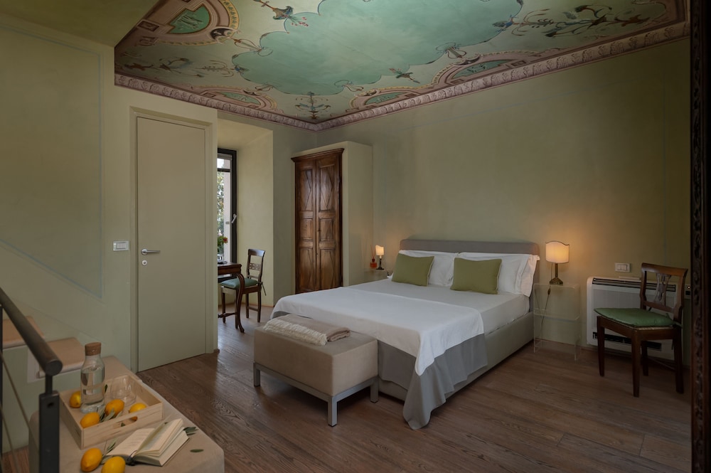 massimago wine tower