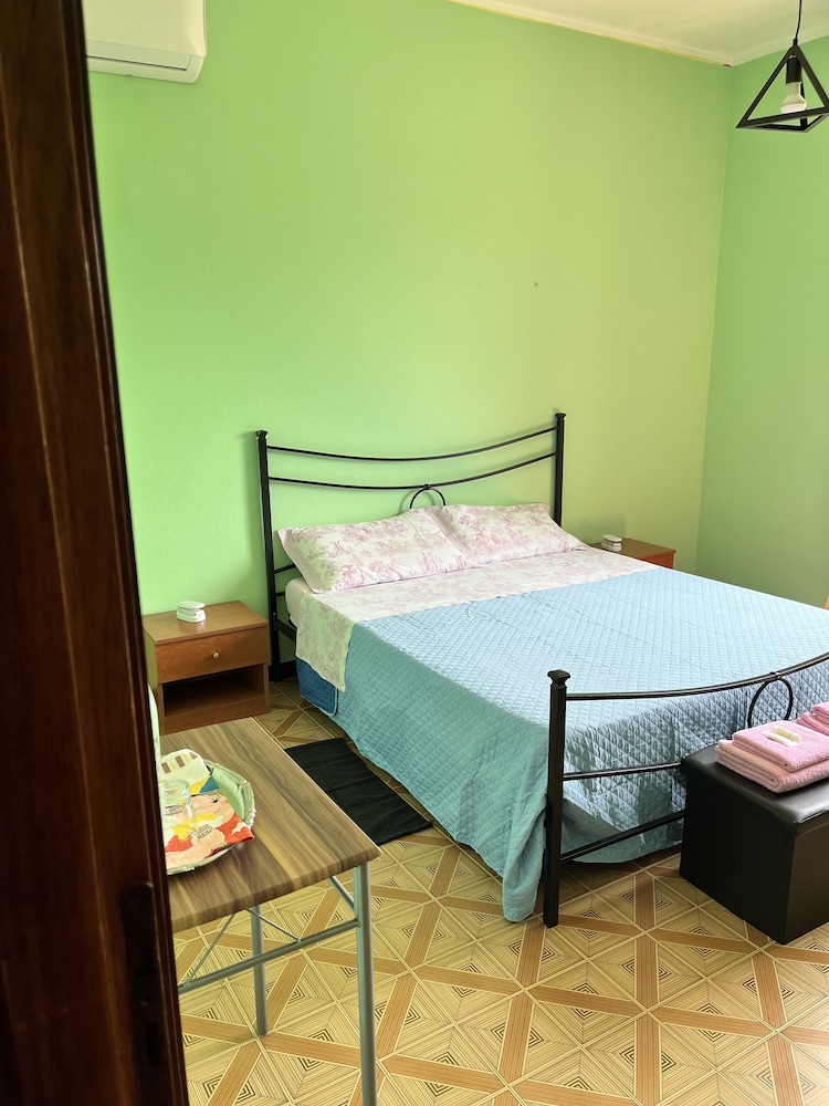 casa t bed and breakfast and home restaurant