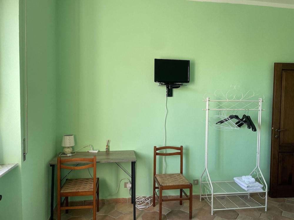 casa t bed and breakfast and home restaurant