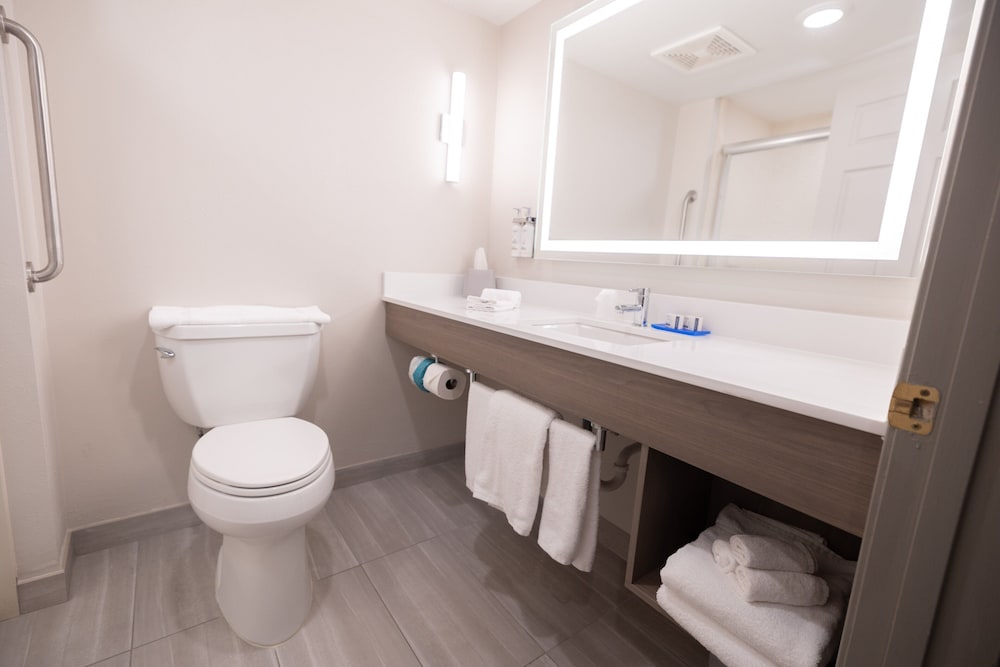 holiday inn express hotel and suites frackville by ihg
