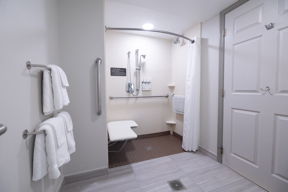 holiday inn express hotel and suites frackville by ihg