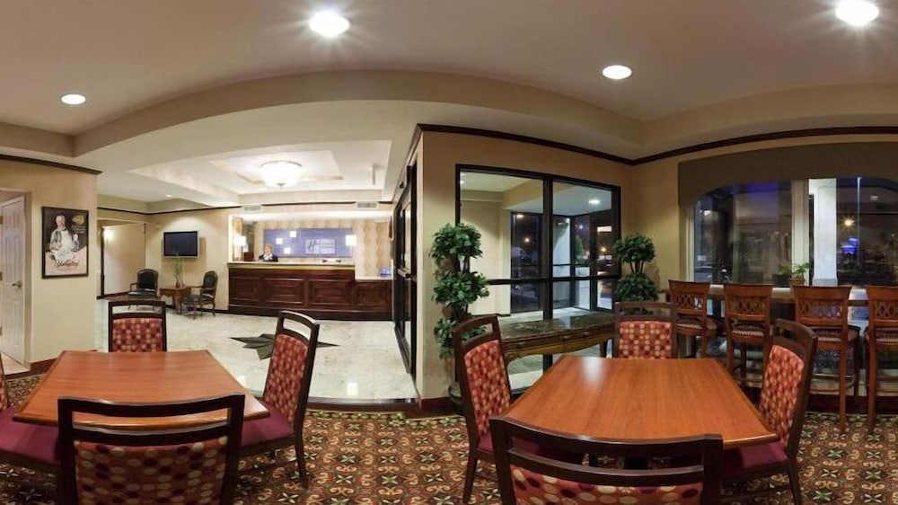 holiday inn express hotel and suites frackville by ihg