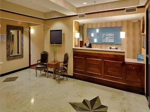 holiday inn express hotel and suites frackville by ihg