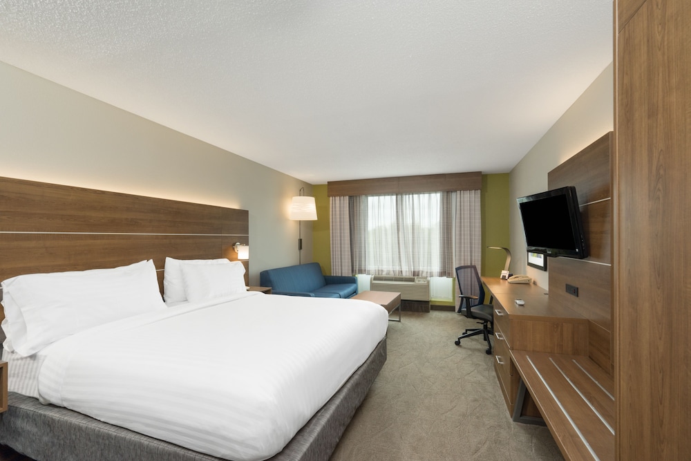 holiday inn express hotel and suites frankfort by ihg