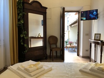 lucca