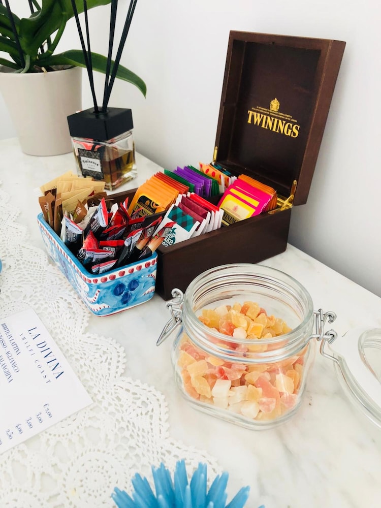 la divina amalfi coast