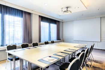 crowne plaza frankfurt congress hotel by ihg