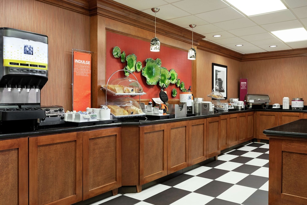 hampton inn and suites frederick fort detrick