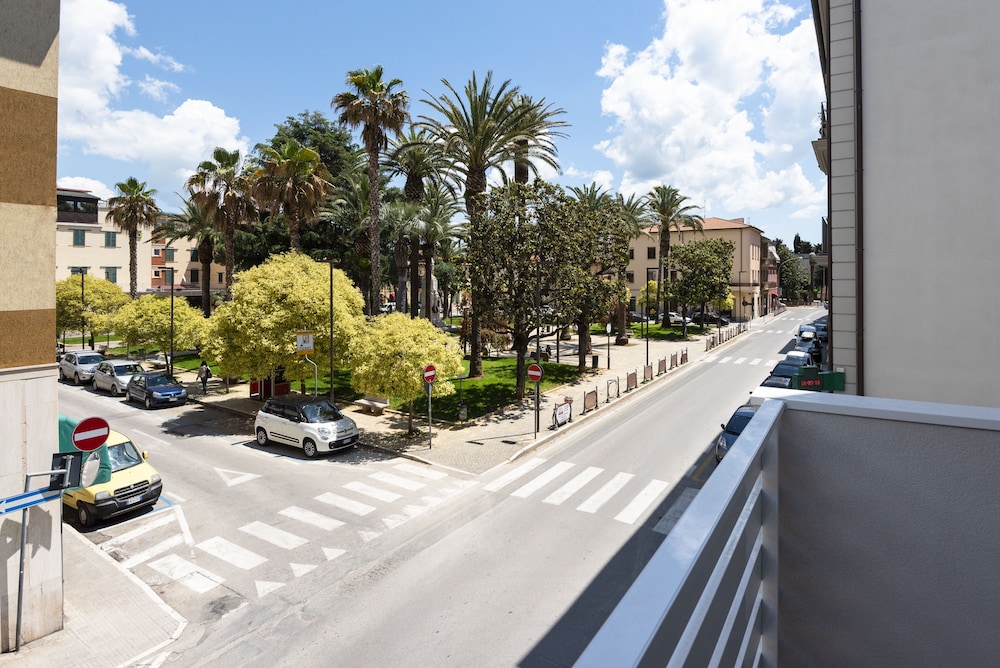follonica
