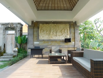 ubud lestari villa