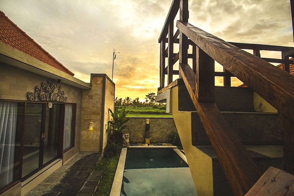 ubud lestari villa