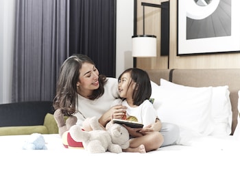 novotel karawang