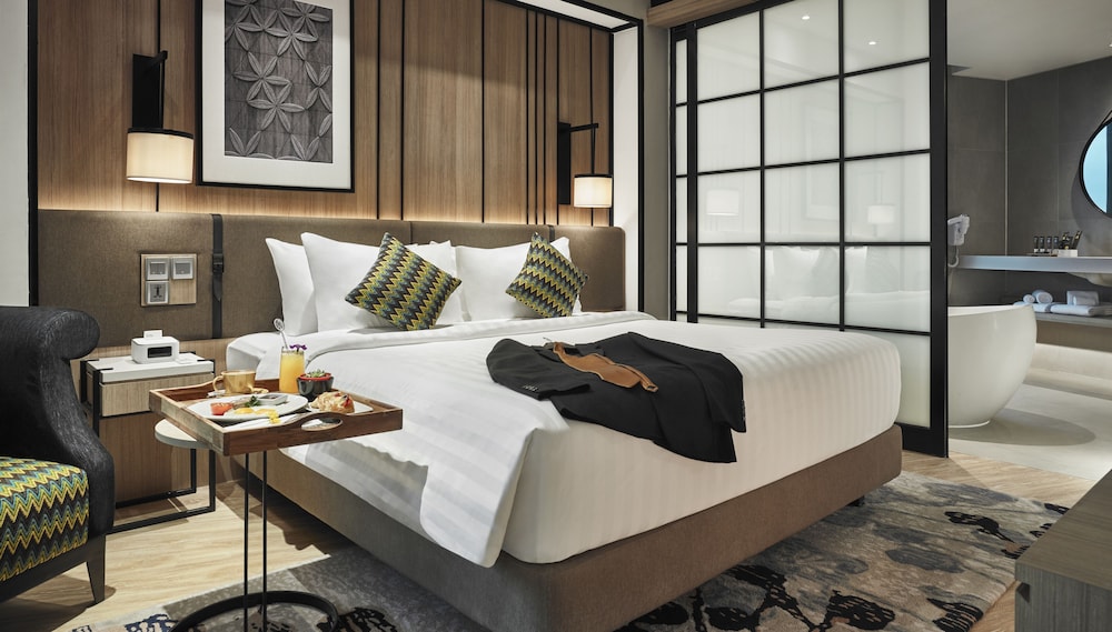 novotel karawang