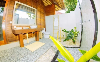 the villa dini dnusa lembongan