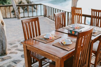 the villa dini dnusa lembongan