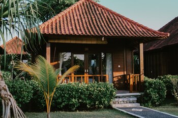 the villa dini dnusa lembongan