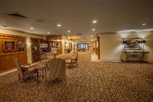 piccadilly inn airport