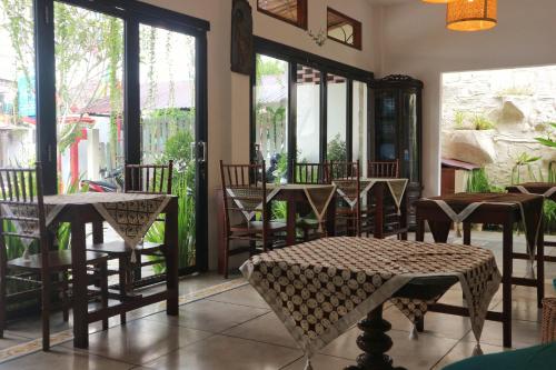 hinggil homestay syariah malioboro yogya mitra reddoorz