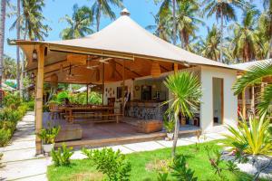 gili tenda resort