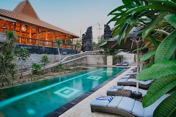 Bale Gede Nusa Lembongan,In Lembongan Island (Mushroom Bay),3.5 star