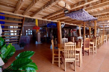 mario hotel and cafe