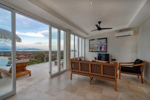 aqua nusa boutique lembongan villas