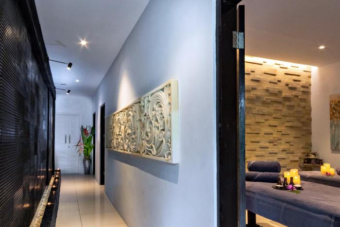 canvas escape resort