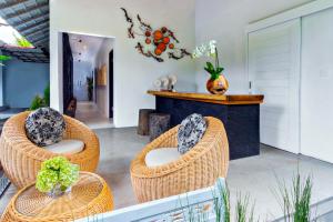 canvas escape resort