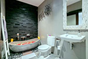 canvas escape resort