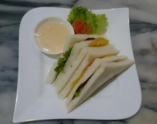 grand cepu hotel