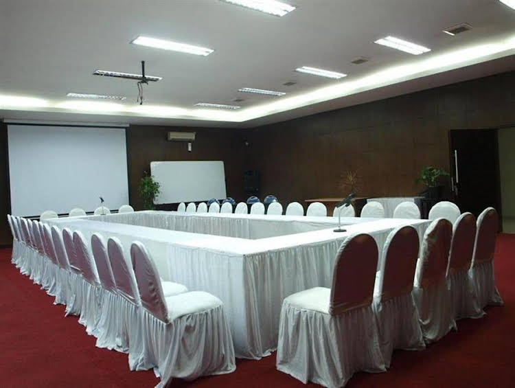 jatinangor hotel and restaurant