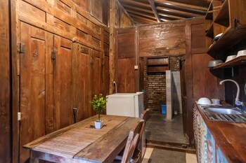 bunga desa homestay jimbaran