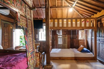 bunga desa homestay jimbaran