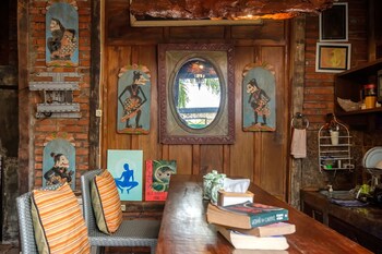 bunga desa homestay jimbaran