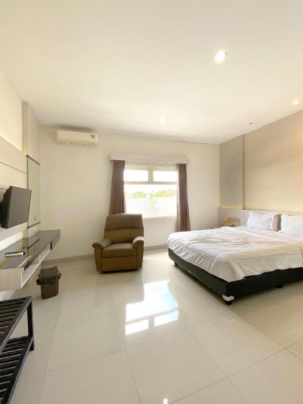 cempaka mas hotel