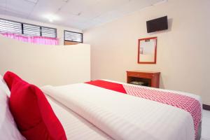 oyo 2180 vina vira hotel