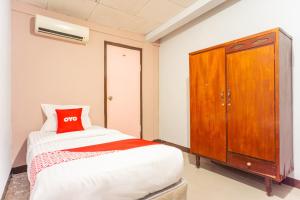 oyo 2180 vina vira hotel