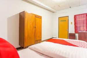 oyo 2180 vina vira hotel