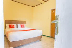 oyo 2180 vina vira hotel
