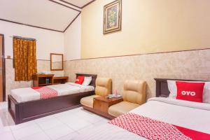 oyo 2180 vina vira hotel