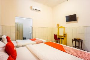 oyo 2180 vina vira hotel
