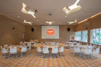 harris resort barelang batam