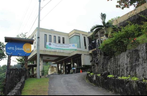 karang sari hotel