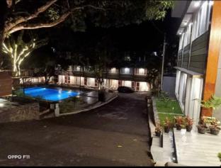 karang sari hotel