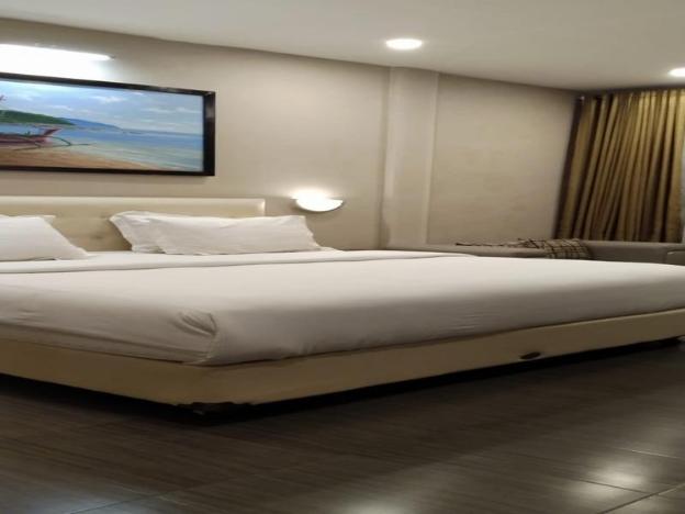karang sari hotel