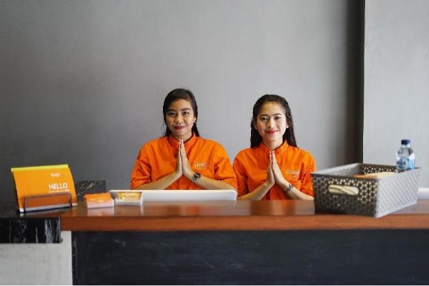 the lively hotel kualanamu airport medan